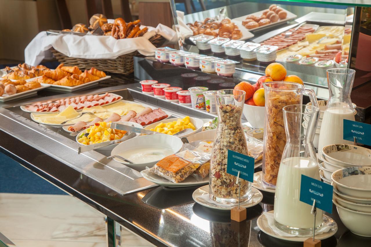 Victory Gaestehaus Therme 에르딩 외부 사진